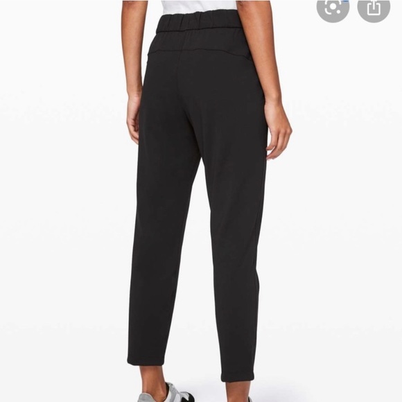 Lululemon On The Fly full length, Black, 8 - Picture 2 of 6